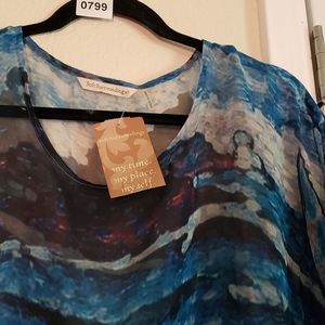 Woman's size l/ xl pullover top  NEW  silkshore